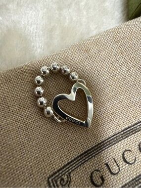 Gucci Silver Heart Bead Ring - Women's Fashion Jewelry